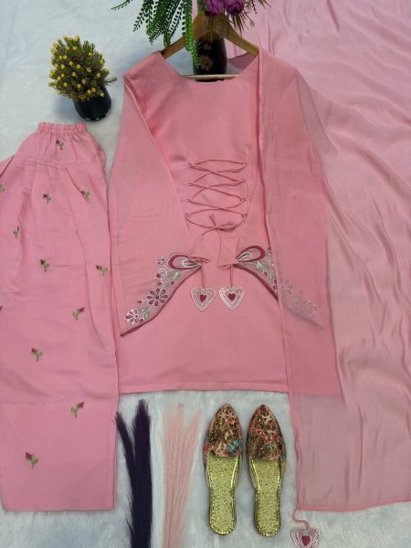 Refined Pink Mal Chanderi Cotton Top with Farshi Salwar and Dupatta Set at Manufacturer Rate Ready To Wear Collection