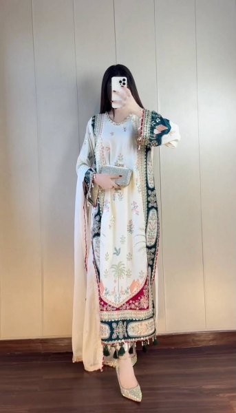 Refined White Designer Star Silk Kaftan Set with Rangoli Embroidered Dupatta For Bulk Order Ready To Wear Collection