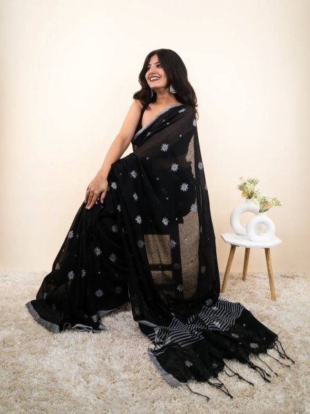 Regal Black Linen Silver Patta Weaving Cotton Saree with Digital Print For Festival Linen Sarees Wholesale