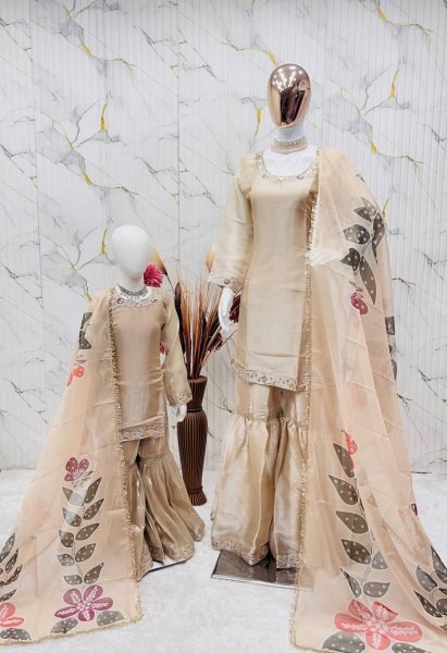 Regal Cream Elegant Family Matching Outfit for Special Occasions Mom-Doughter Collection