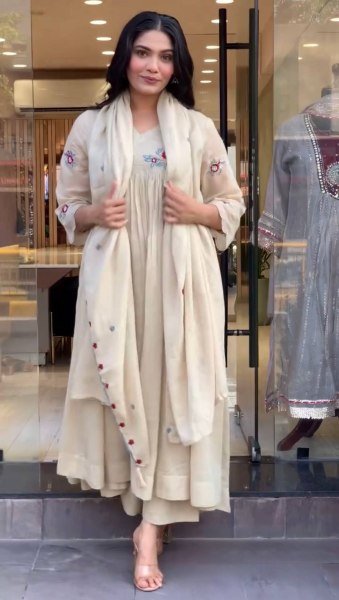 Regal OffWhite Designer Pure Mul Roman Kurti with Embroidered Dupatta For Party Anarkali Kurtis 