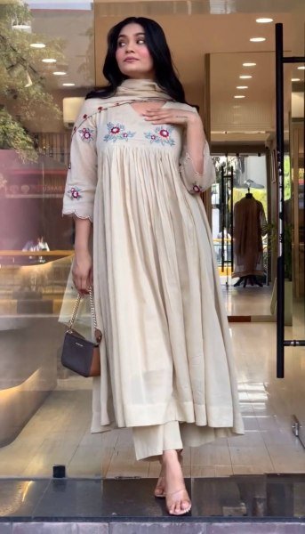 Regal OffWhite Designer Pure Mul Roman Kurti with Embroidered Dupatta For Party Anarkali Kurtis 
