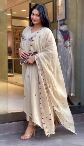 Regal OffWhite Designer Pure Mul Roman Kurti with Embroidered Dupatta For Party Anarkali Kurtis 