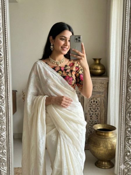 Regal White Elegant Satin Saree with Modern Digital Print Blouse Sarees 