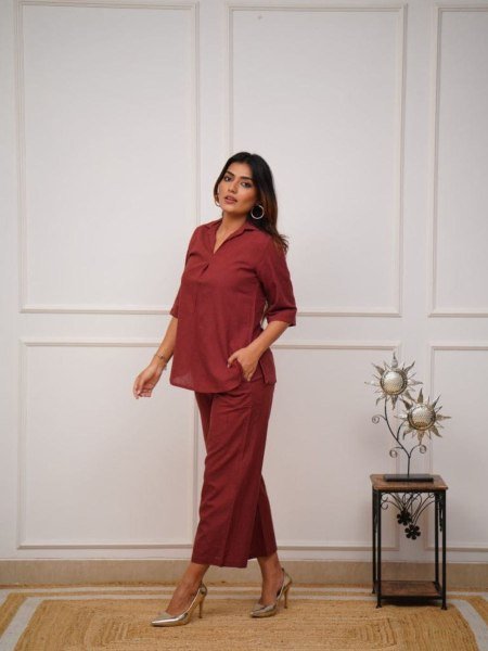 Relaxed Rayon Short Kurti with Matching Pant for Casual Wear Kurti With Bottom Wholesale