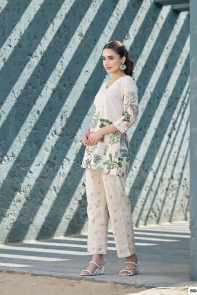 Relaxed Reyon Cotton Co Ord Set with Printed Top   Pant for Casual   Office Look Kurti With Bottom Wholesale