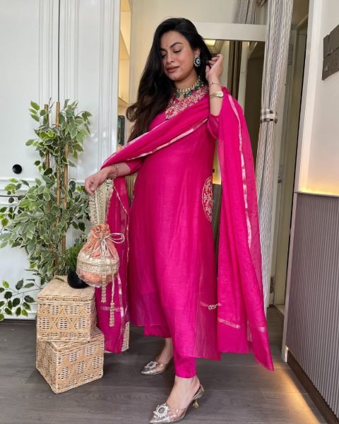 Remarkable Pink Ethnic Chanderi Kurti Pant Set with Embroidery for Boutique Collection Embroidery Kurtis 