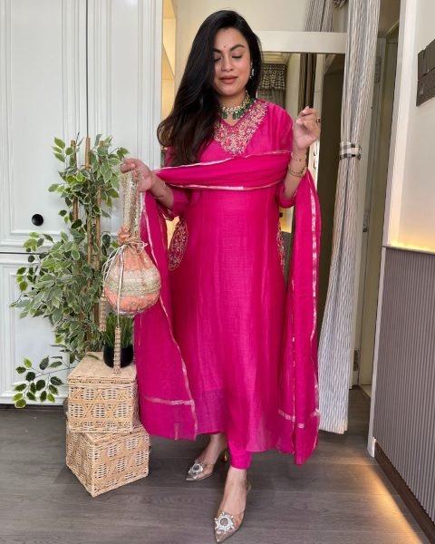 Remarkable Pink Ethnic Chanderi Kurti Pant Set with Embroidery for Boutique Collection Embroidery Kurtis 