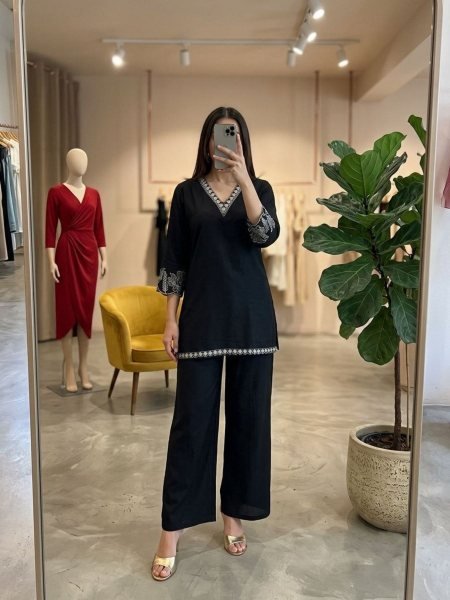 Revolutionary Black Premium Women Cotton Co Ord Set for Office and Casual Wear Kurtis