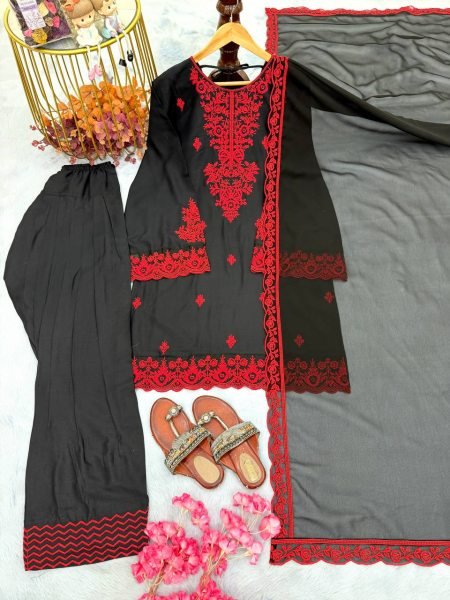 Hania Style Black Rayon Cotton Thread Work Farshi Salwar With Four Side Embroidery Lace Border Dupatta  Ready To Wear Collection