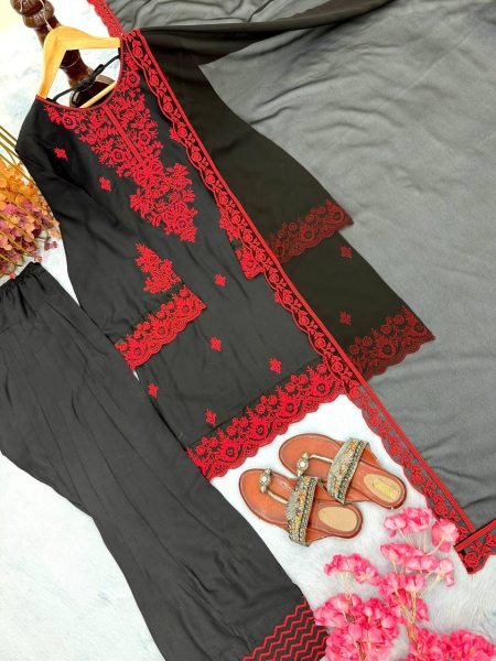 Hania Style Black Rayon Cotton Thread Work Farshi Salwar With Four Side Embroidery Lace Border Dupatta  Ready To Wear Collection