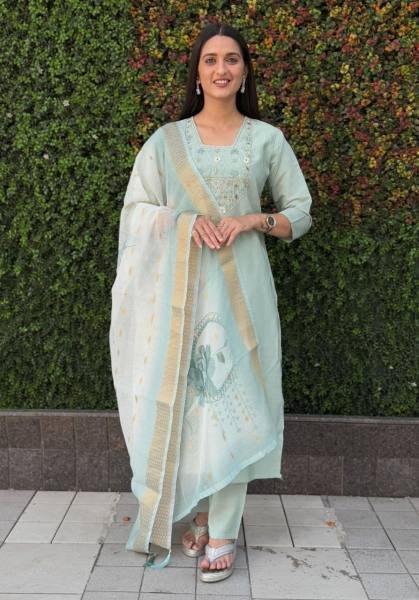 Roman Silk Kurti Pant With Dupatta For Women At Wholesale Rate 3 Piece Kurti Set