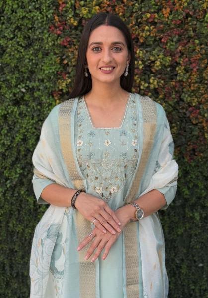 Roman Silk Kurti Pant With Dupatta For Women At Wholesale Rate 3 Piece Kurti Set