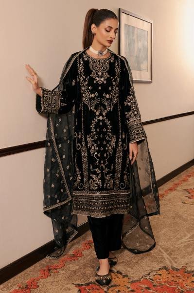 Royal Black Pakistani Natural Crepe Salwar Kameez with Embroidery and Net Dupatta  Ready To Wear Collection