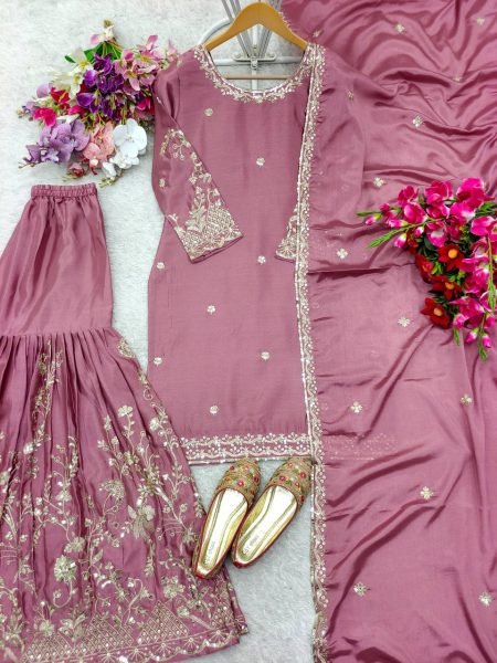 Royal Export New Designer Embroidery Work Stitched Suit manufacturing In Surat Ready To Wear Collection