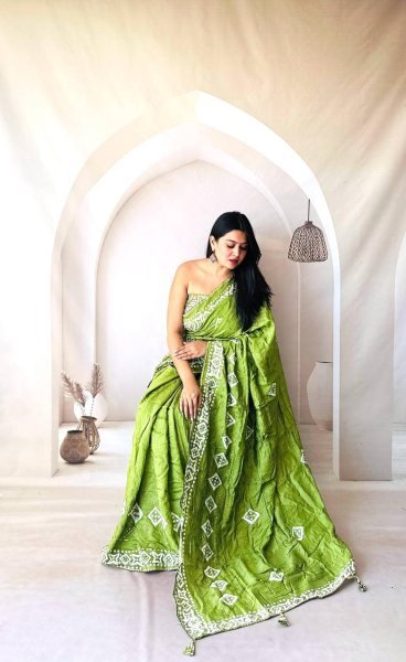 Royal Exports New Collection Cotton Batik Saree Stunning Design at Lowest Price in Surat Printed Cotton Sarees Wholesale