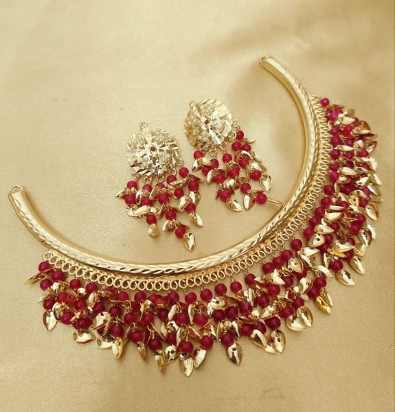 Royal Jadau Glow Antique Hasli Necklace Set with Earrings Fashion Accessories Wholesale