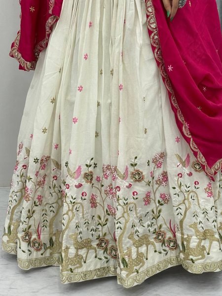 Royal Vichitra Lehenga with Embroidered Dupatta Perfect for Festive Occasions Designer Lehenga Choli