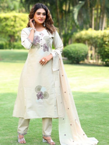 Sarvella Cream Pure Cotton Kurti with Embroidered Dupatta For Office Wear Cotton Kurtis Wholesale