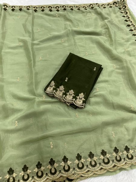 Seamless Green Designer Embroidered Star Georgette Saree at Manufacturer Price Georgette Sarees Wholesale