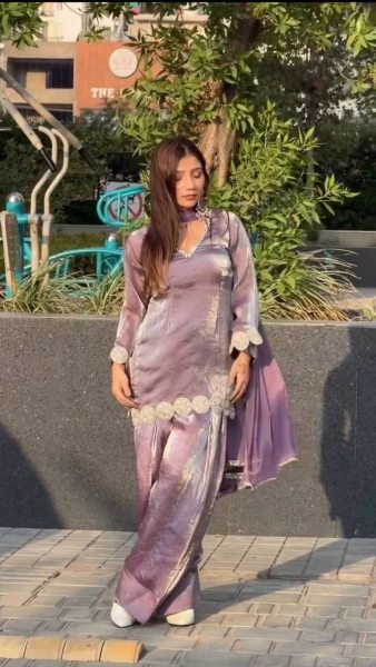 Seamless Purple Heavy Fandy Silk Top with Farshi Salwar and Dupatta Set Ready To Wear Collection