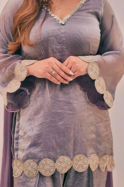 Seamless Purple Heavy Fandy Silk Top with Farshi Salwar and Dupatta Set Ready To Wear Collection