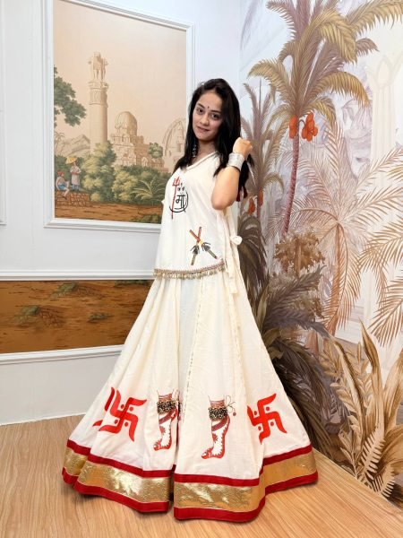 Seamless White Designer Pure Cotton Lehenga with Hand Print Work and Koti at Wholesale Rate Navratri Lehnega Choli