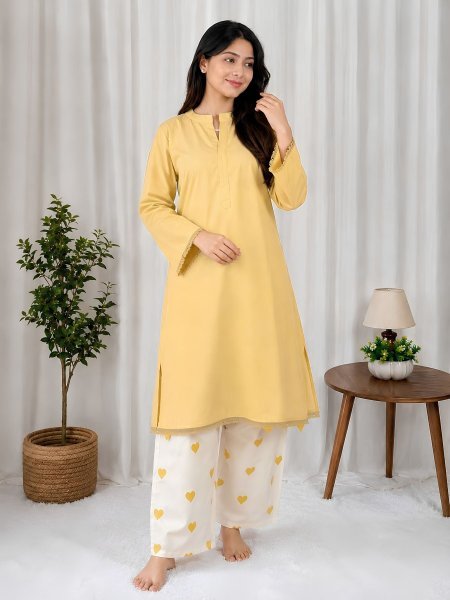 Seamless Yellow Women's Rayon Cotton Long Kurti Palazzo Set with Full Sleeves at Wholesale Rate Kurtis