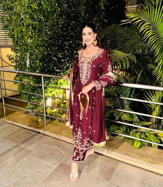 Shimmer Burgundy 3mm Rainbow Sequence Stylish Embroidered Roman Glass Silk Kurti Plazzo And Dupatta Ready To Wear Collection