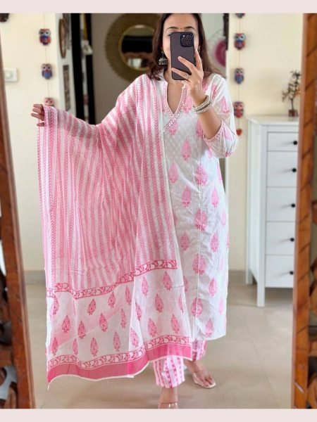 Simple  Straight Cotton Kurti and  Hand Embroidery Work with Mulmul Dupatta 3 Piece Kurti Set