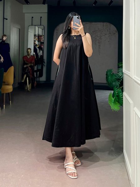 Sleek Black Khadi Cotton Kurti with Handcrafted Thread Detailing and Pocket Anarkali Kurtis 