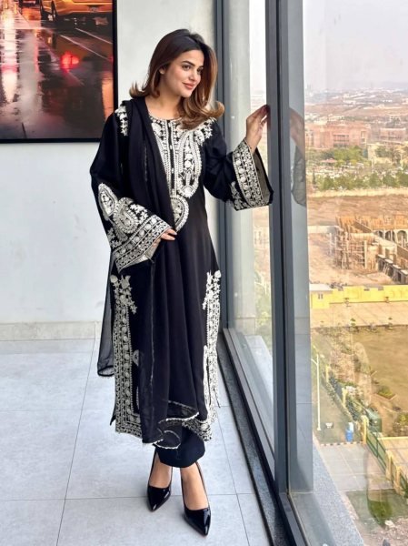 Sleek Black Stylish Bell Sleeve Palazzo Set with Lace Dupatta Ready To Wear Collection