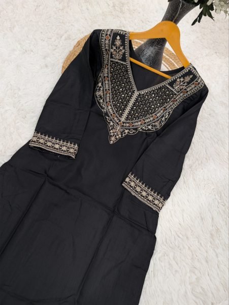 Sleek Black Wedding Wear Rayon Slub Embroidered Suit with Chinon Dupatta Embroidery Kurtis 