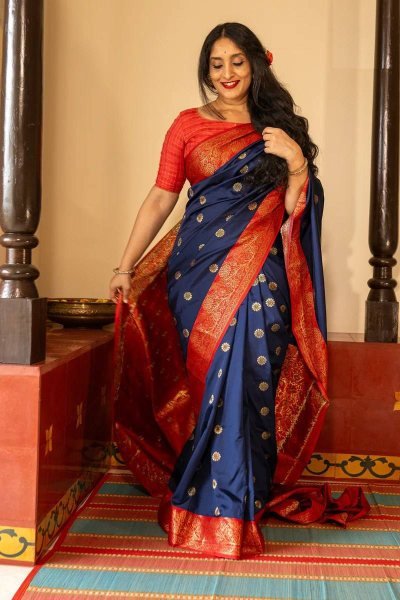 Sleek Blue Soft Lichi Silk Saree with Designer Jacquard Border Blouse For Party Silk Sarees Wholesale