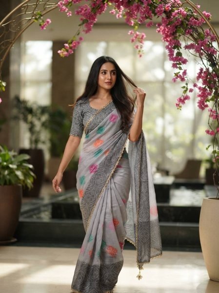 Sleek Grey Party Wear Soft Space Silk Digital Print Saree with Lace Border at Wholesale Rate Silk Sarees Wholesale