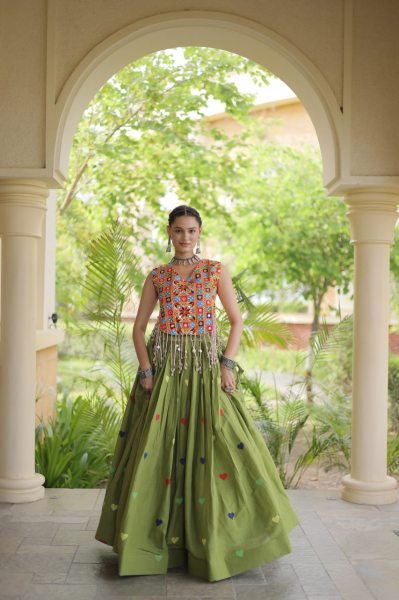 Sleek Parrot Green Navratri Cotton Lehenga Choli with Thread Embroidered Blouse Navratri Lehnega Choli
