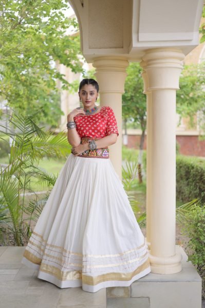 Sleek Red Boutique Cora Cotton Lehenga Set with Gamthi Embroidery Work For Navrati Navratri Lehnega Choli