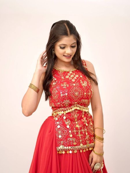 Sleek Red Fully Stitched Faux Georgette Lehenga Choli with Real Mirror Work at Wholesale Rate Designer Lehenga Choli