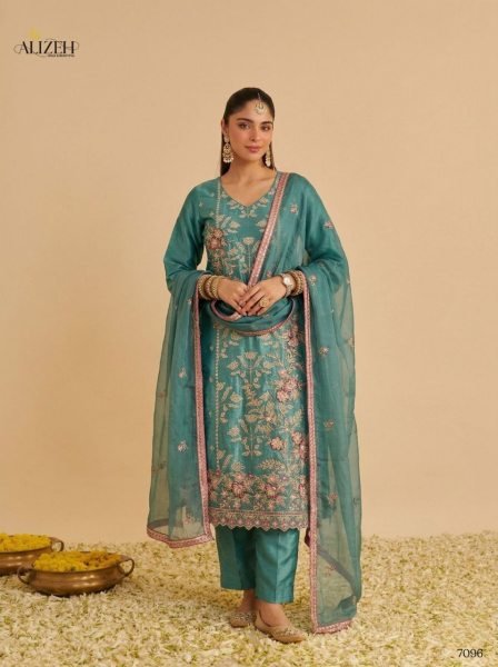 Sleek Teal Blue Shimmer Silk Kurta Pant Dupatta Set for Wedding Wear Pakistani Suits Wholesale