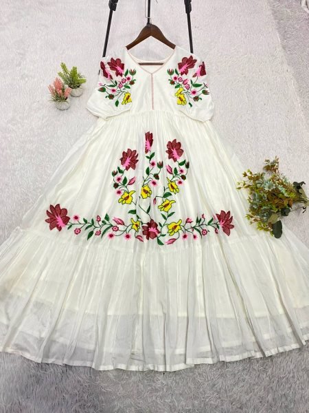 Sleek White Rayon Embroidered Kurti for Festive Wear at Manufacturer Rate Western Ladies Top Wholesale