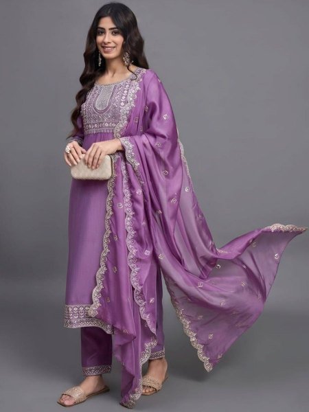 Slub Cotton Embroidery Work Kurti Pant Set  Ethnic Wear for Women Plus Size Kurti / Gown