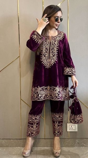 Smart casual Purple Fully Stitched Velvet Zari Embroidery Suit Set Perfect for Party Wear CO ORD Sets