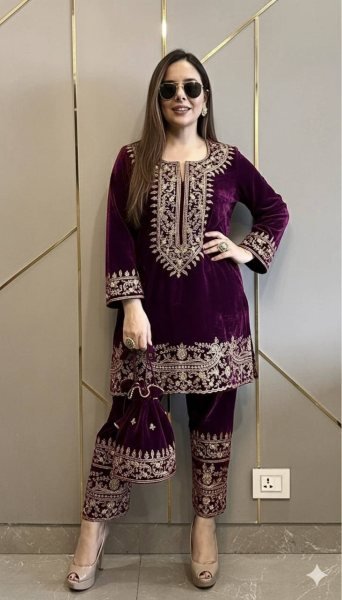 Smart casual Purple Fully Stitched Velvet Zari Embroidery Suit Set Perfect for Party Wear CO ORD Sets