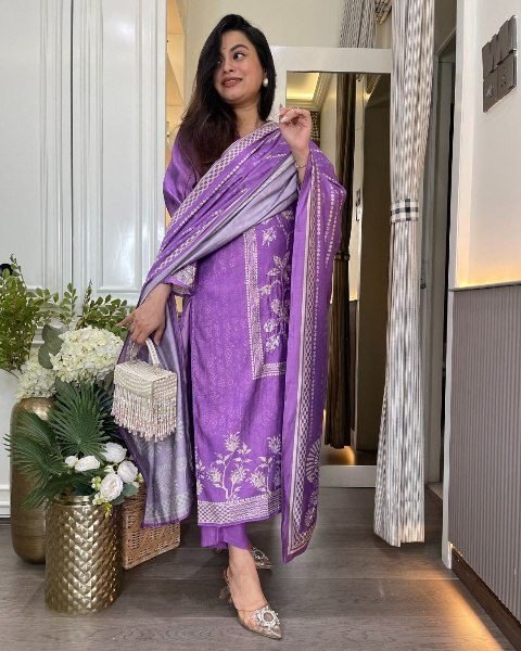 Smart Casual Purple Printed 3 Piece Kurti Set for Resellers at Wholesale Rate  Straight Cut Long Kurtis