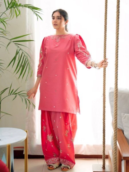 Smooth Texture Blush Pink Roman Silk Kurti And Farshi Plazzo Set With Thread Embroidery Work Ready To Wear Suit