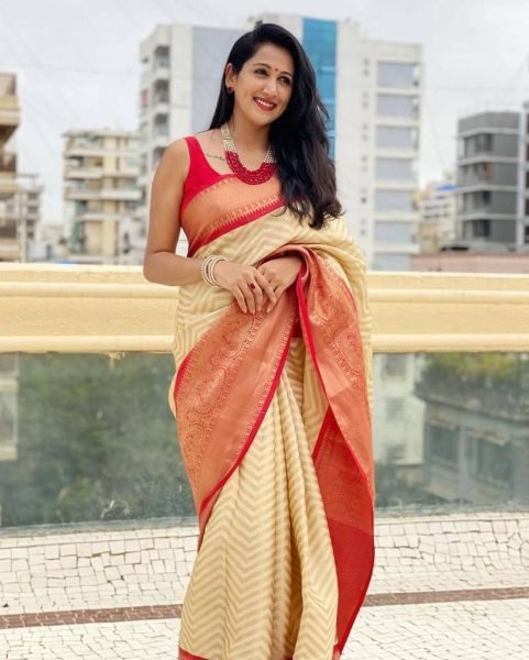 Soft Lichi Silk Saree with Rich Weaving Perfect for Festivals and Export Onam Collection