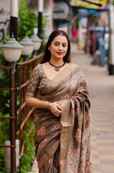 Soft silk slub woven saree with batik print deaign Saree Silk Sarees Wholesale