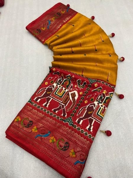Soft & Smooth Patola Munga Crepe Heavy Silk Sarees Patola Silk Sarees Wholesale