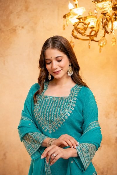 Sophisticated Sky Blue Women’s Crunchy Embroidered Kurti Salwar Dupatta Collection 3 Piece Kurti Set