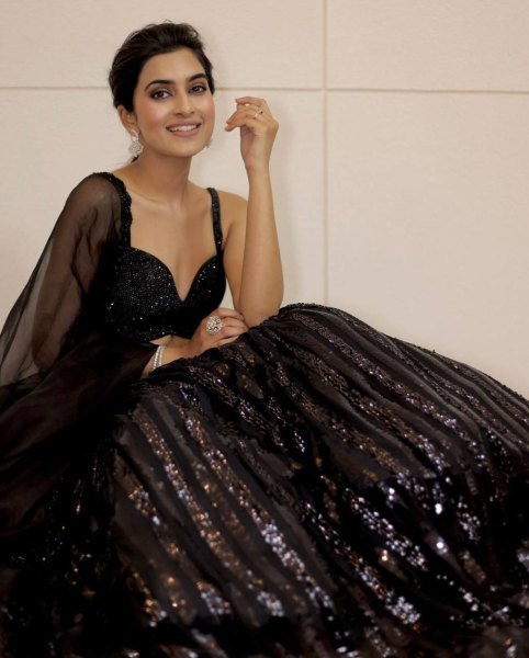Splendid Black Georgette Lehenga Choli with Sequins Work and Organza Dupatta For Party Bollywood Lehenga Choli
